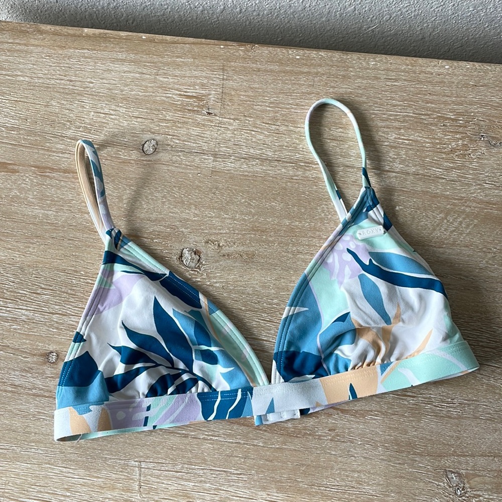 Roxy Floral Palm Print Bikini Top size S